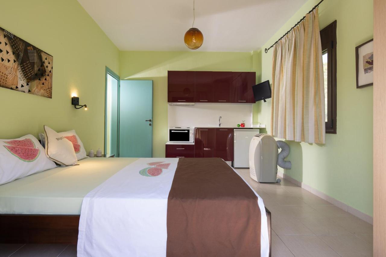 Hotel Niriides Porto Koufo Zewnętrze zdjęcie