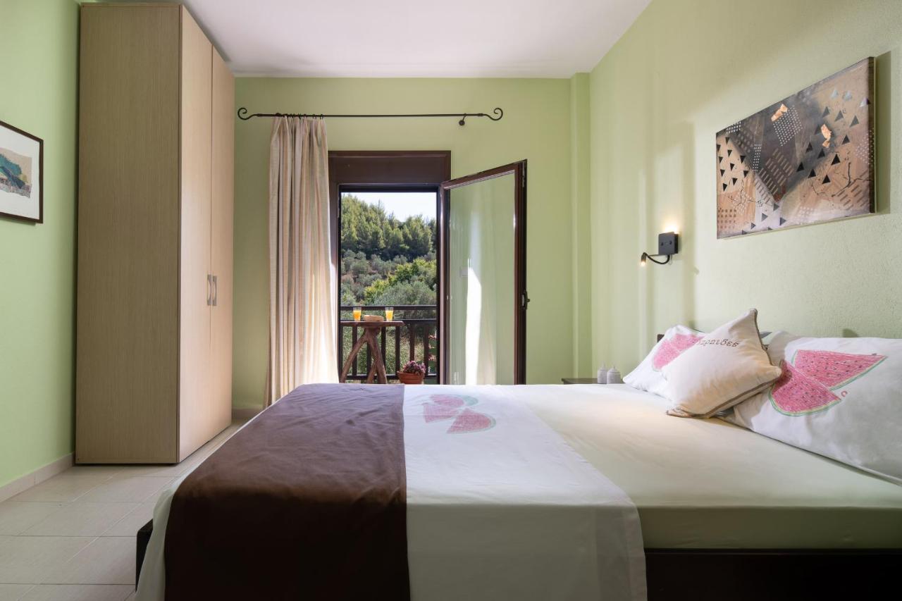 Hotel Niriides Porto Koufo Zewnętrze zdjęcie